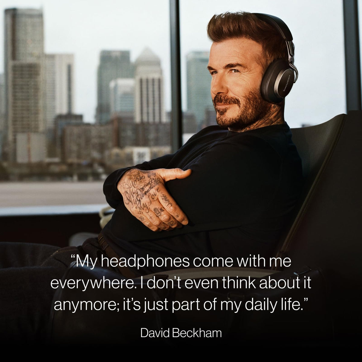 Up to 30 hours of playback for days of listening on the go.