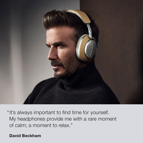 Bowers & Wilkins Px8 with two external mics enhancing voice clarity during calls.