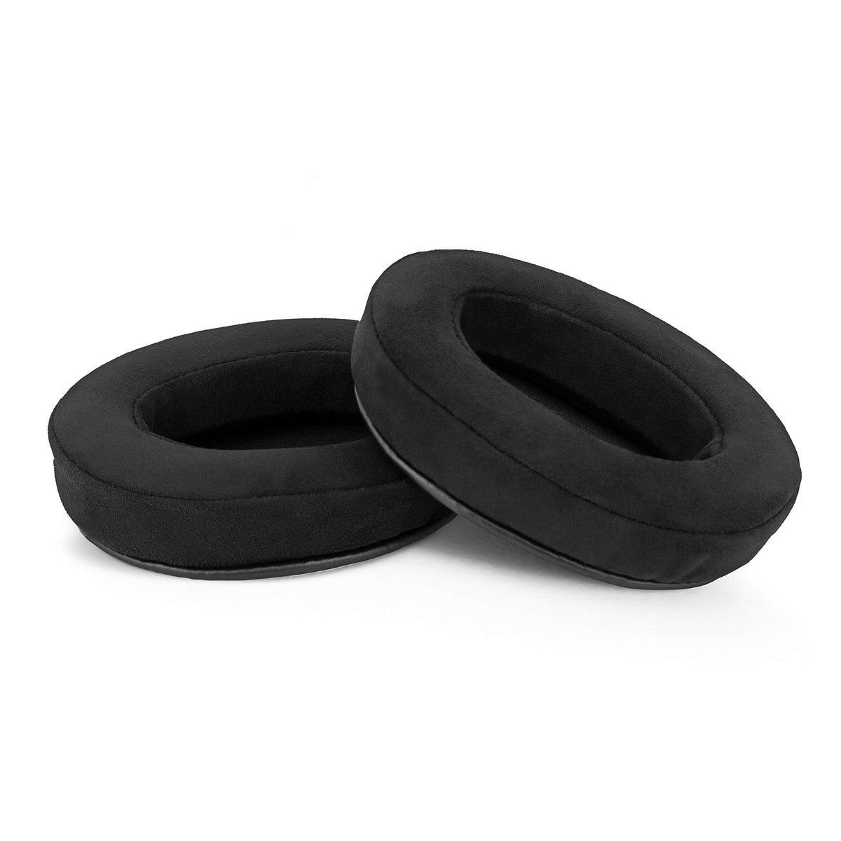 Brainwavz velour earpads offer soft cushion and memory foam for premium comfort.