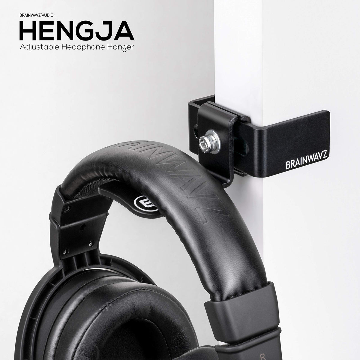 BRAINWAVZ Hengja clamp closeup highlighting secure metal grip and stable hold benefit