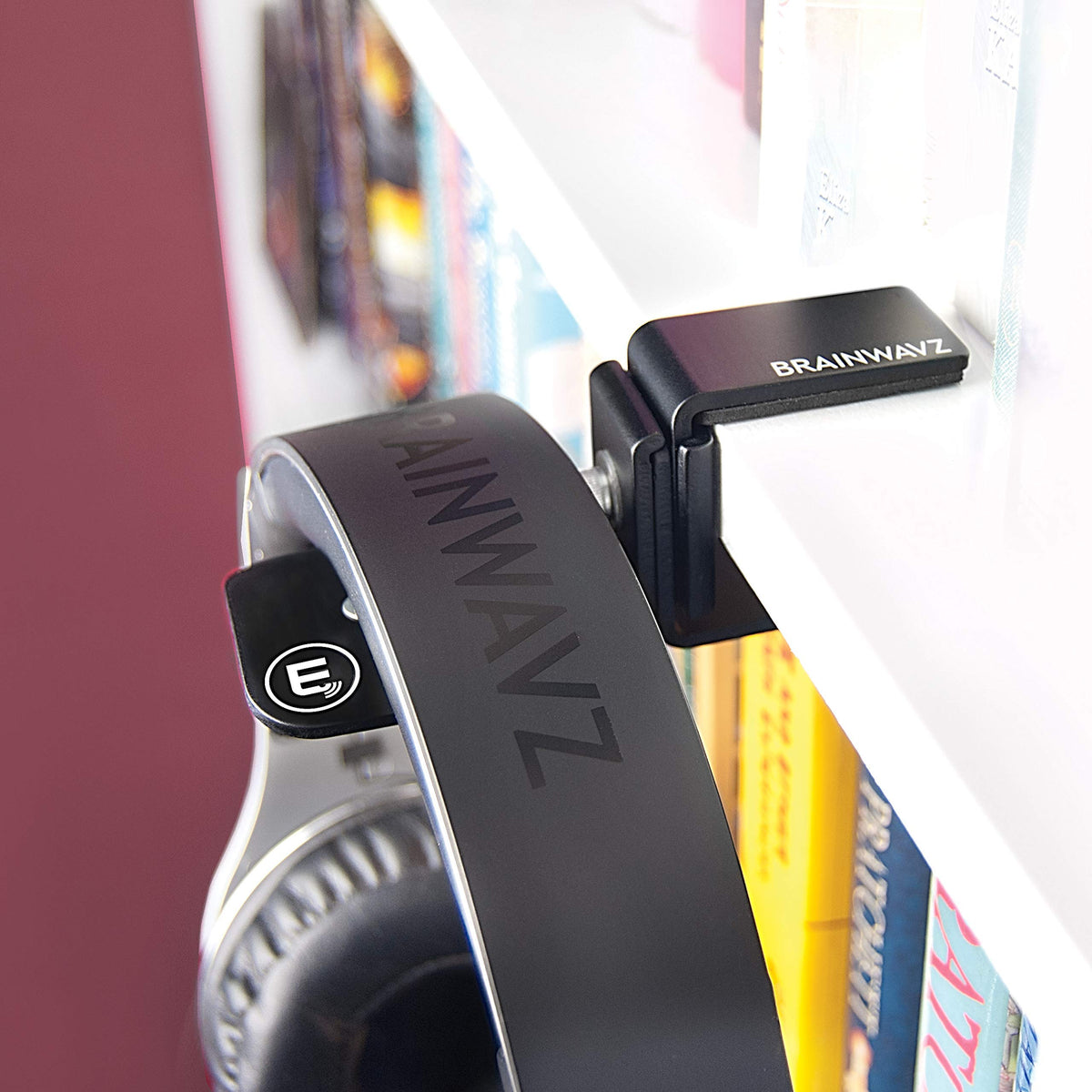 BRAINWAVZ Hengja rotated horizontal mount demonstrating flexible orientation and fit benefit