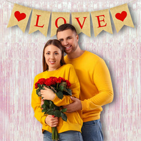 BRAVESHINE glitter foil curtain elevates portraits at important occasions.