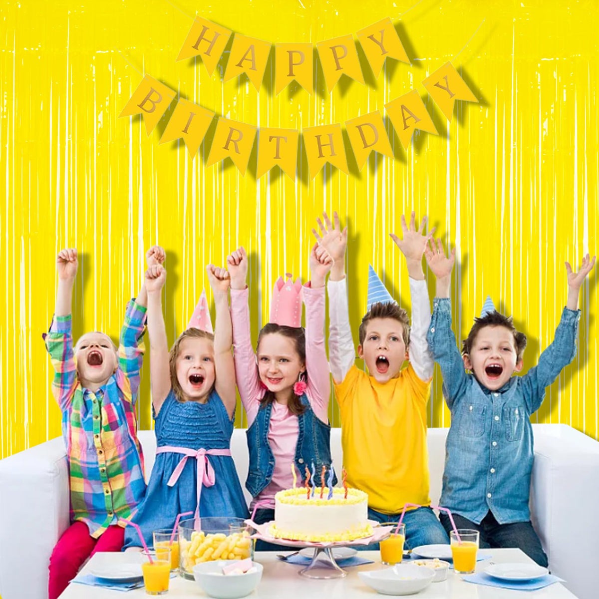 BRAVESHINE photo booth with children in front, adds cheerful event atmosphere