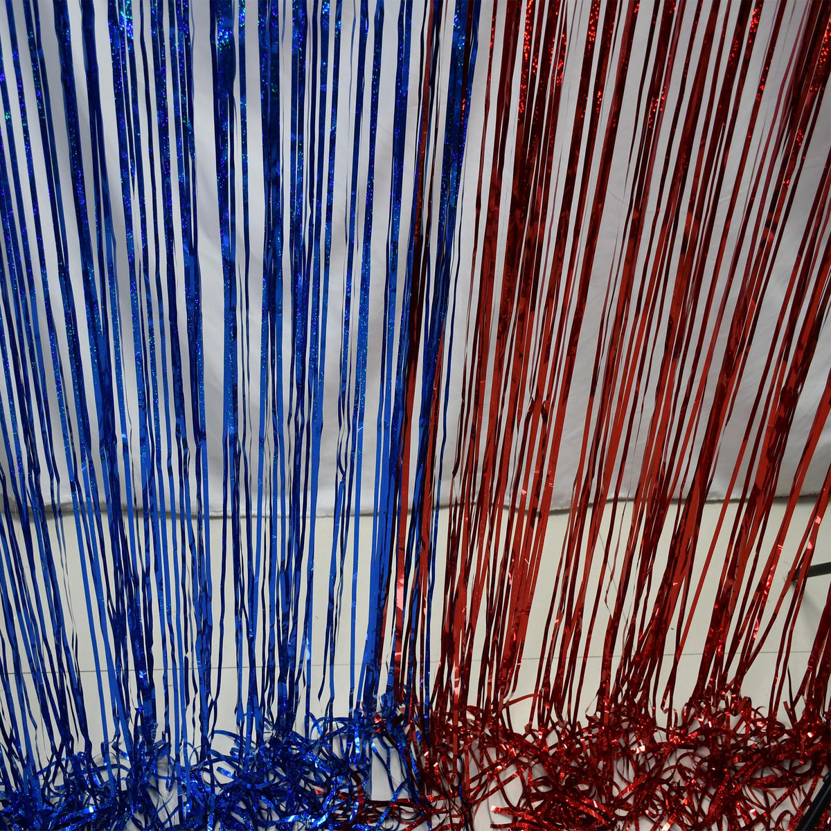 BRAVESHINE photo booth backdrop with fringe curtain enhances memories.