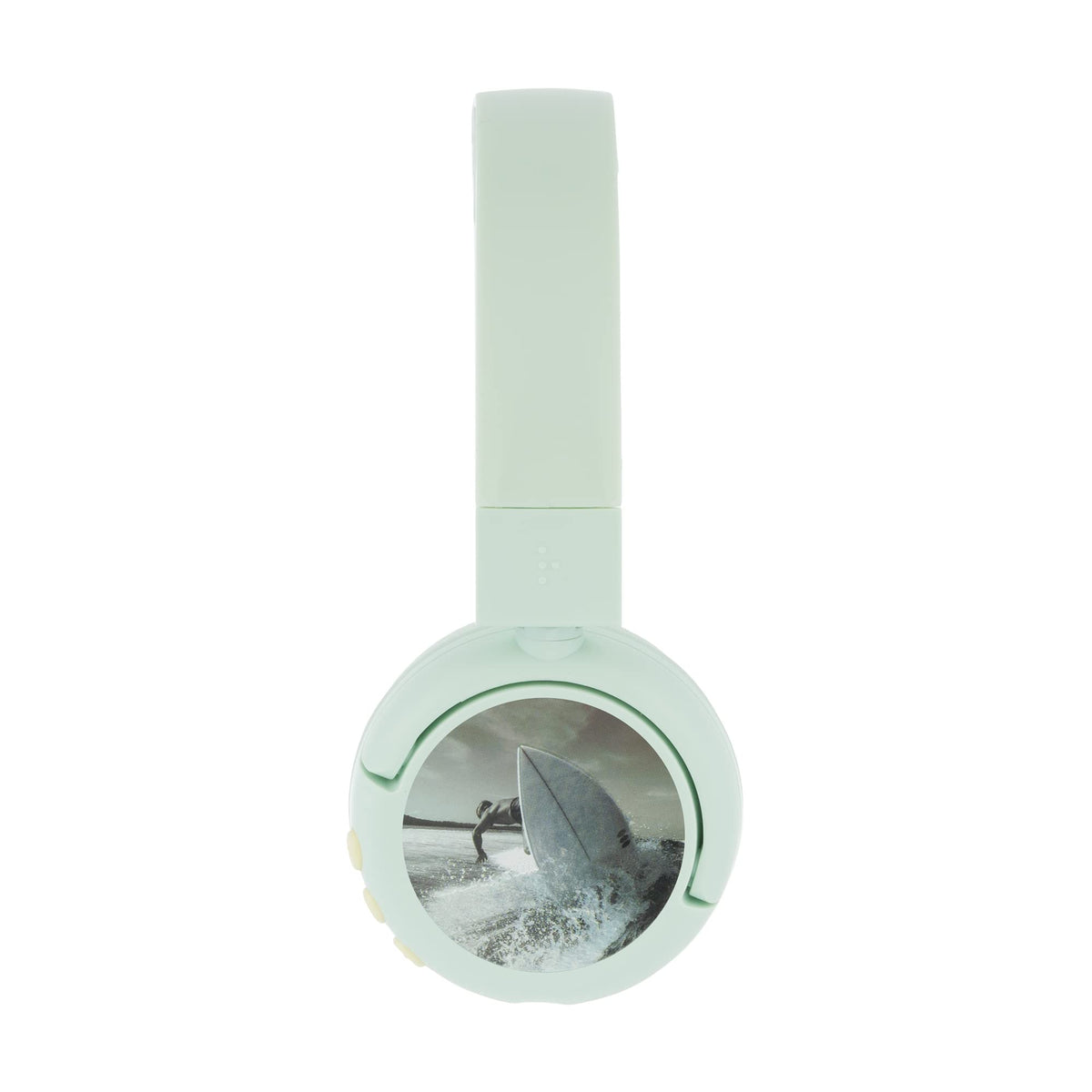 BuddyPhones POP Fun in wireless mode for cord-free listening.