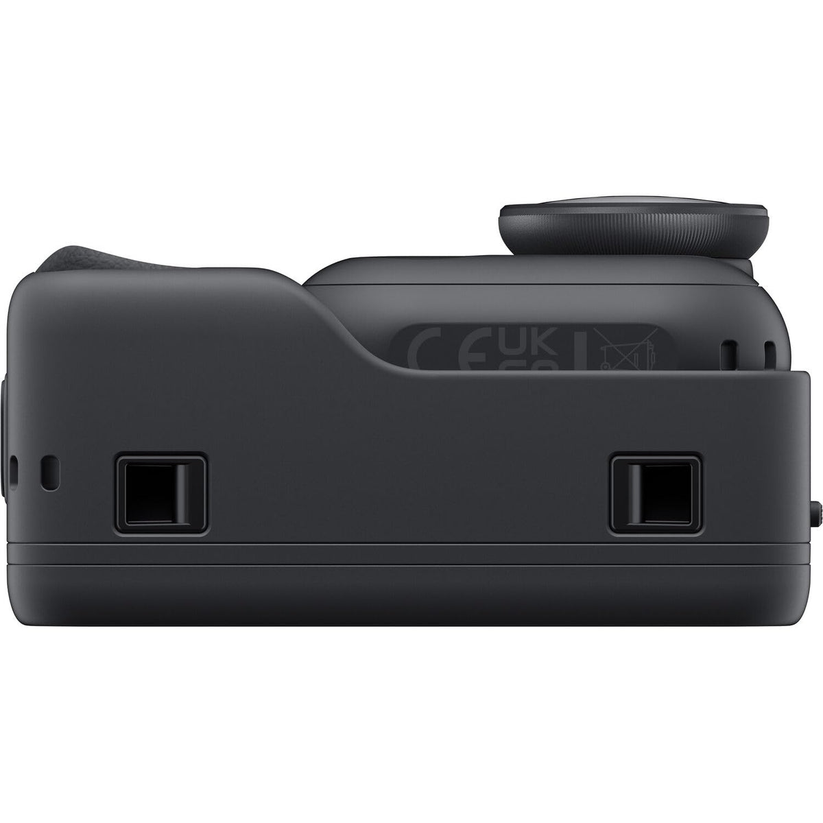Insta360 GO Ultra Midnight Bundle USB C cable for fast charging and transfer
