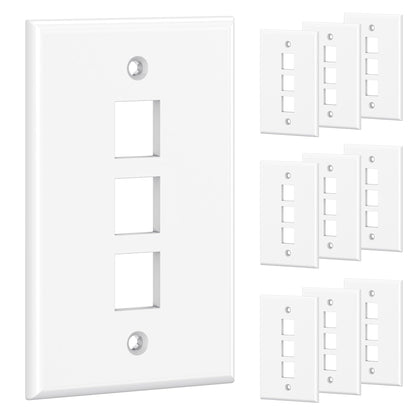 Cable Matters 3-port keystone wall plate in white for a clean, organized network setup