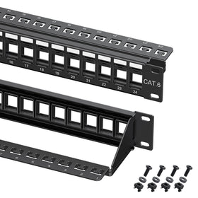 Cable Matters front panel showing 24 keystone ports and port labels for tidy installations