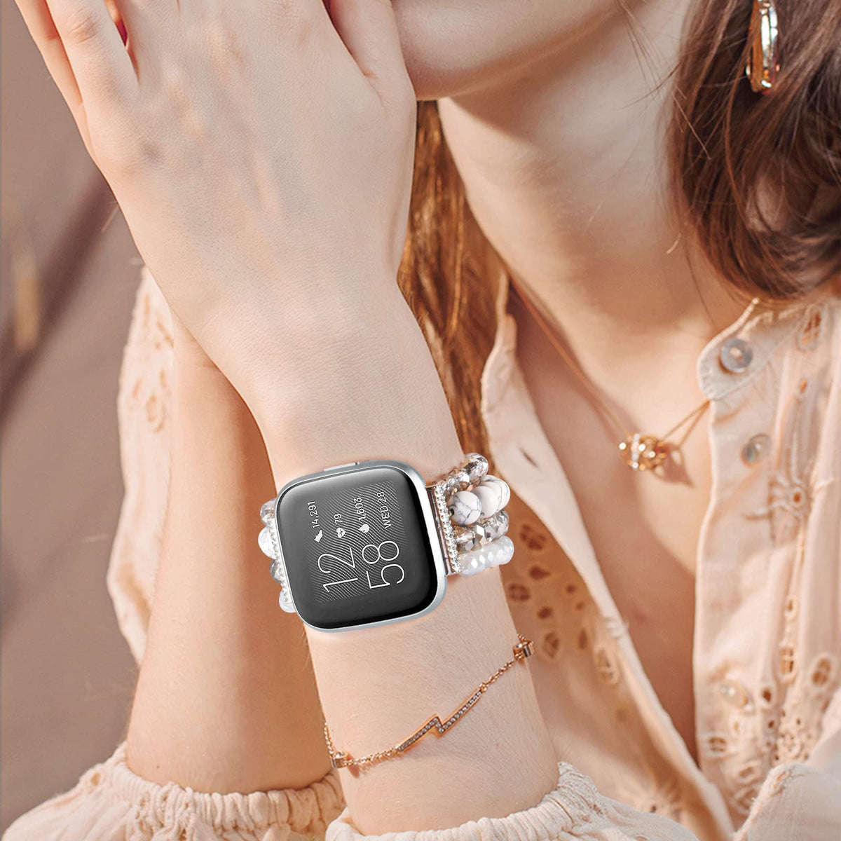 CAGOS Versa Special Edition band detail highlights premium craftsmanship.