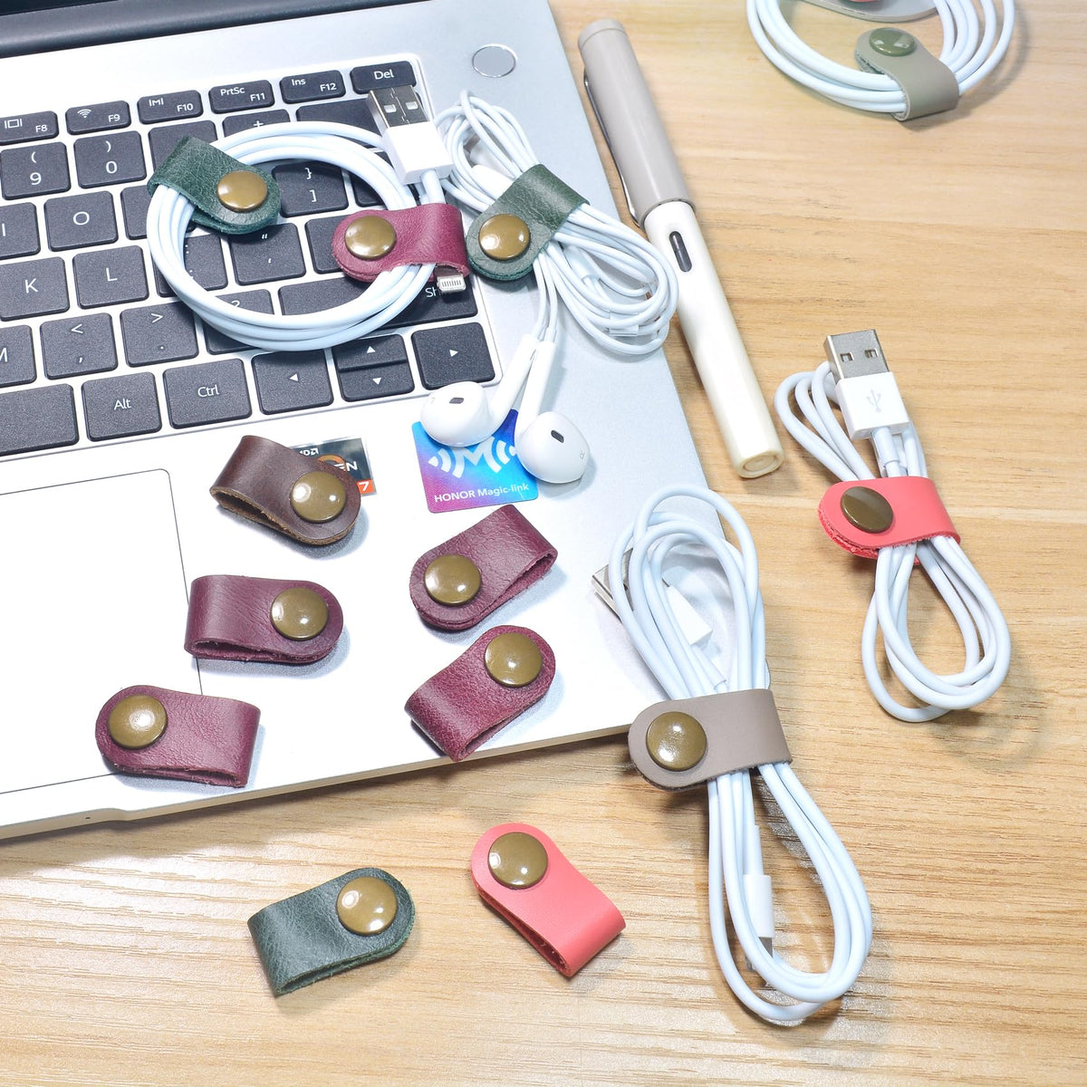 CAILLU rose red headphone cable holder organizes cords at a glance.