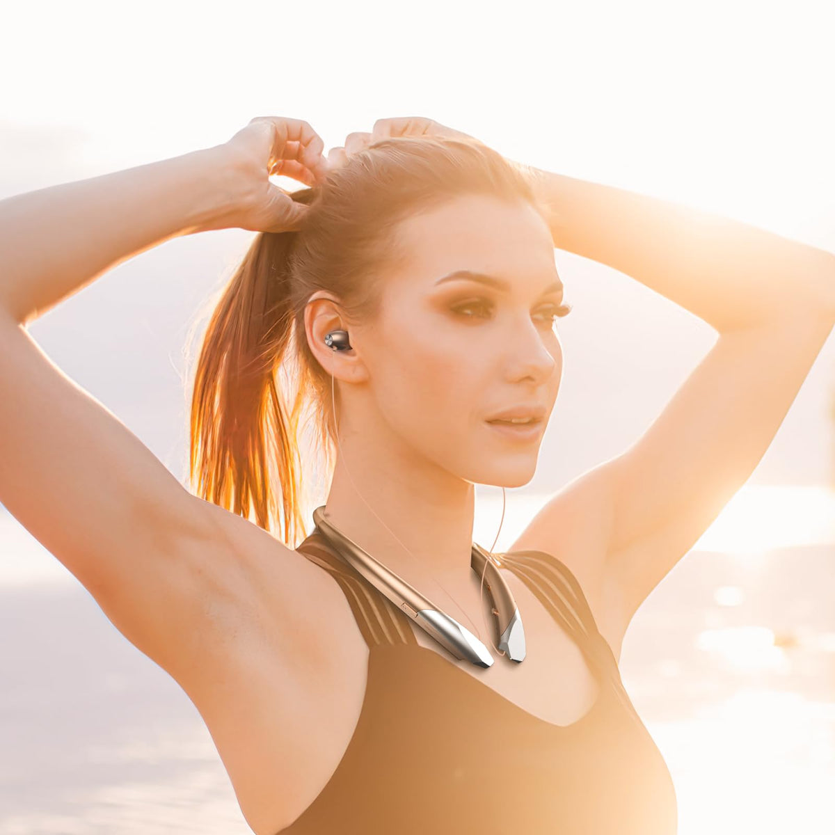 CALOETHNEY retractable earbuds storage helps keep cables tidy after workouts.
