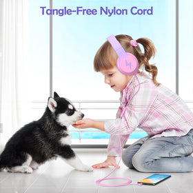 Candy Bila inline remote and microphone visible for easy call control