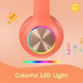 Candy Bila Type-C port and TF slot close-up showing fast charging and versatile playback
