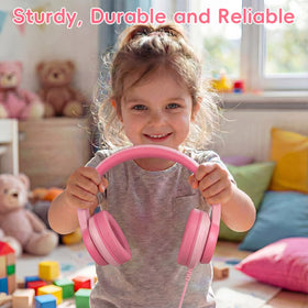 Candy Bila nylon-braided cable resists tangles for mess-free schooling