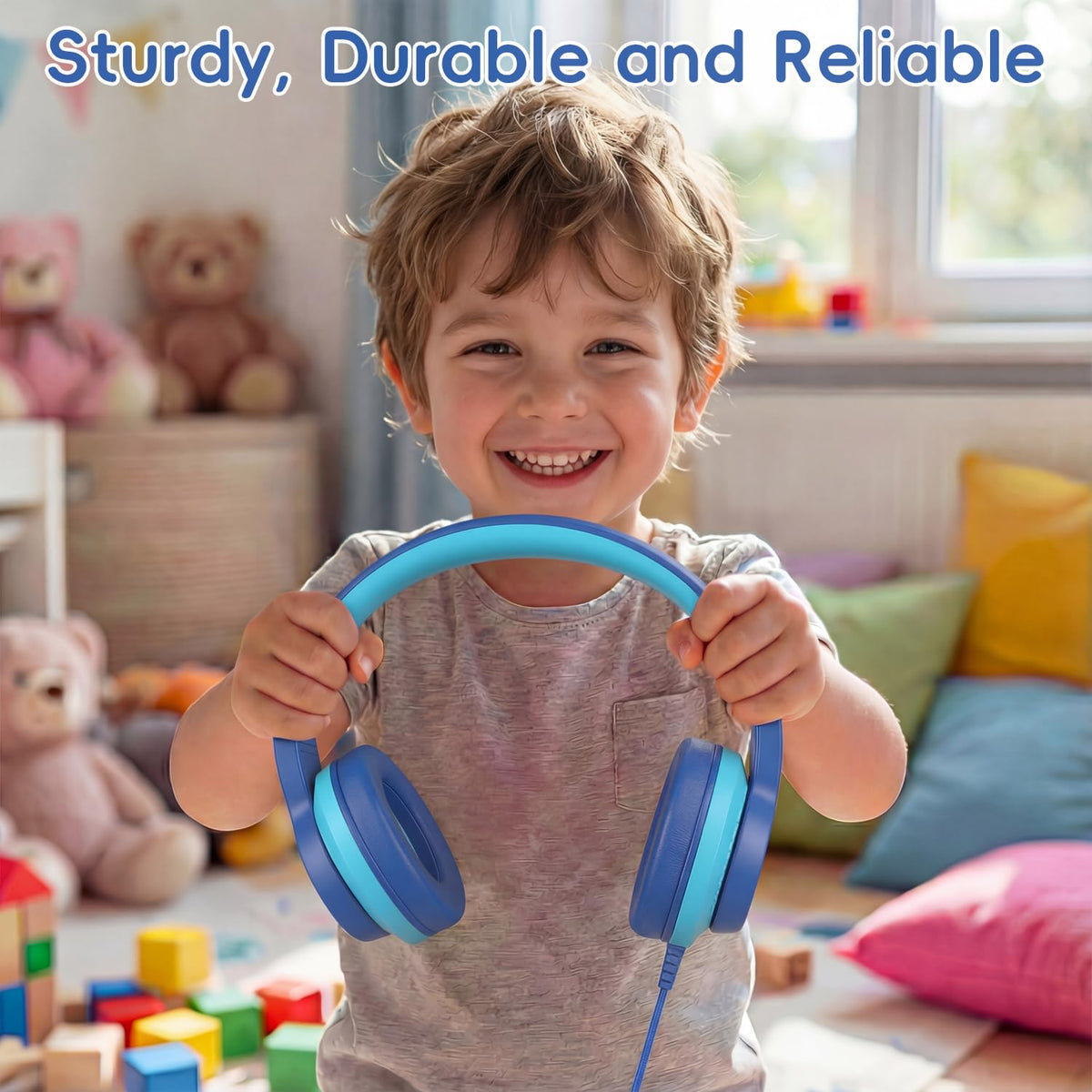 Candy Bila travel-friendly design with a sturdy cable for active kids on the go.