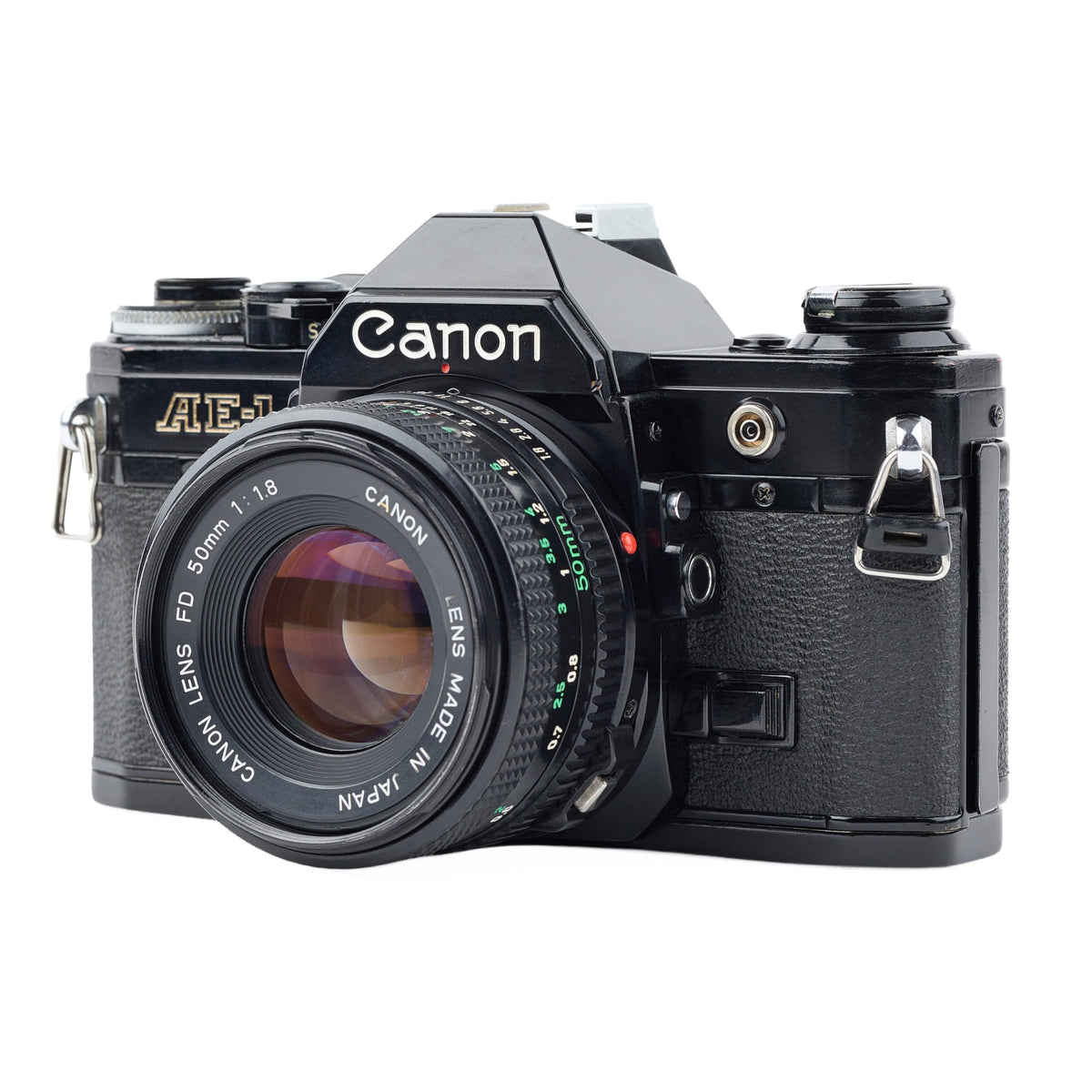 Canon AE-1 viewfinder—clear framing for classic 35mm shots.