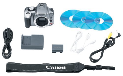 Lens-attachment close-up highlighting versatile setup for beginners and hobbyists