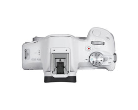 Canon EOS R50 Dual Pixel CMOS AF II enables precise tracking across scenes.