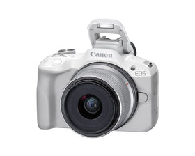 Canon EOS R50 Dual Pixel AF II ensures reliable focus on subjects.