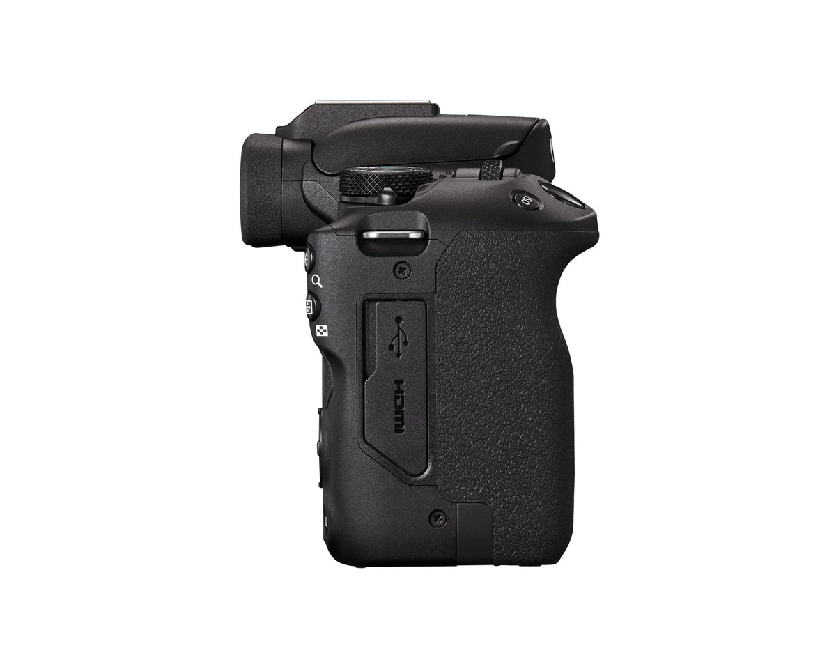 Canon EOS R50 vlogging setup enables crisp talking-head footage on the move.