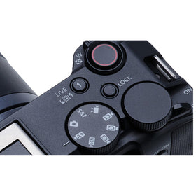 Canon EOS R50V Gripster Tripod enables steady tabletop and travel setup.