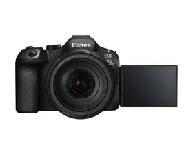 Canon EOS R6 Mark III lens kit portrait shot demonstrates versatile framing for travel.