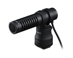 Canon DM-E100 stereo microphone with windscreen for clearer audio in indoor and outdoor shoots.