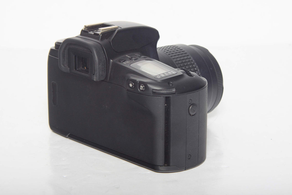 Canon EOS Rebel G film-loading area – straightforward reload for efficient shooting.