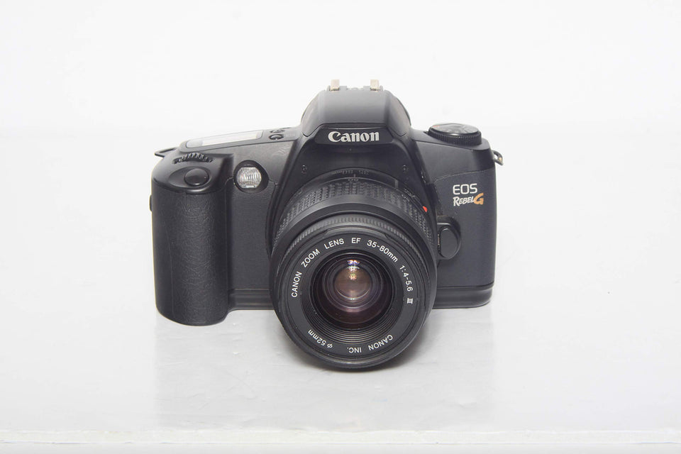 Canon EOS Rebel G front view – compact design for portable photography.