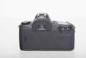 Canon EOS Rebel G with EF zoom lens – versatile framing and sharp results.