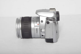 Canon EOS Rebel Ti with AF zoom lens enables versatile everyday shooting.