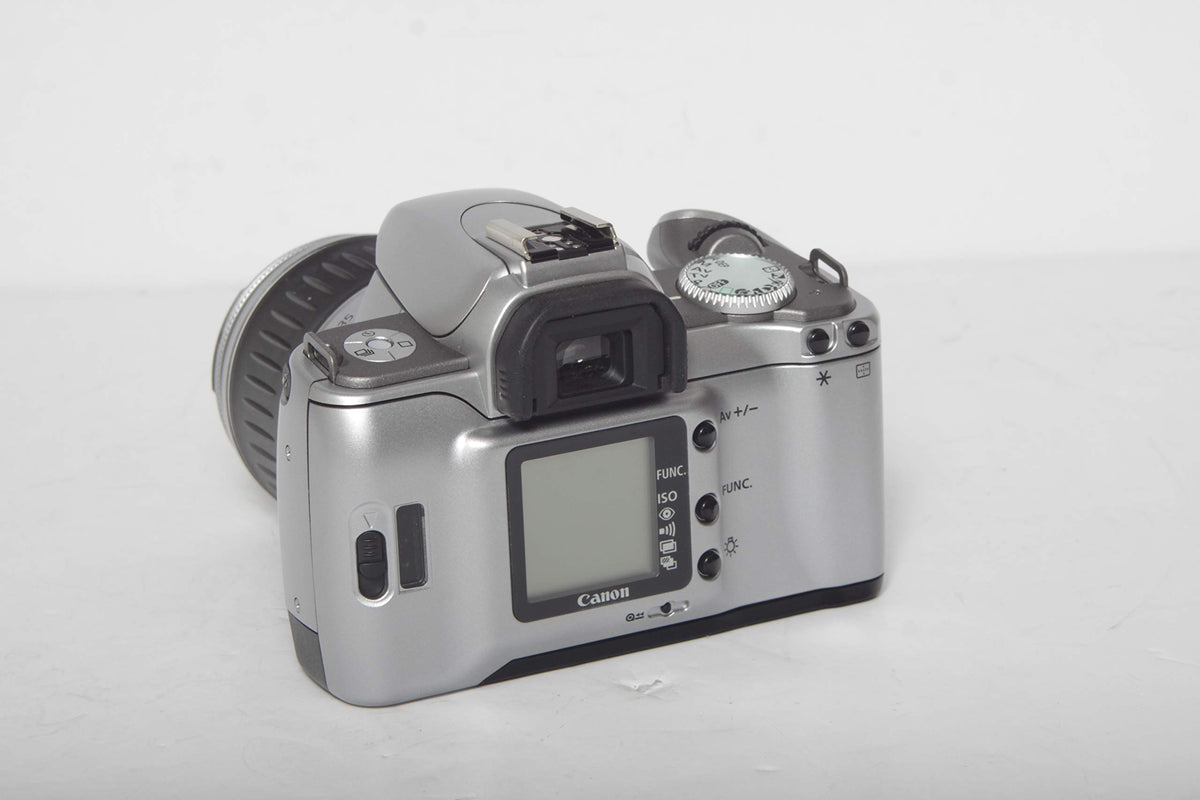 Canon EOS Rebel Ti viewfinder demonstrates wide coverage for accurate framing.