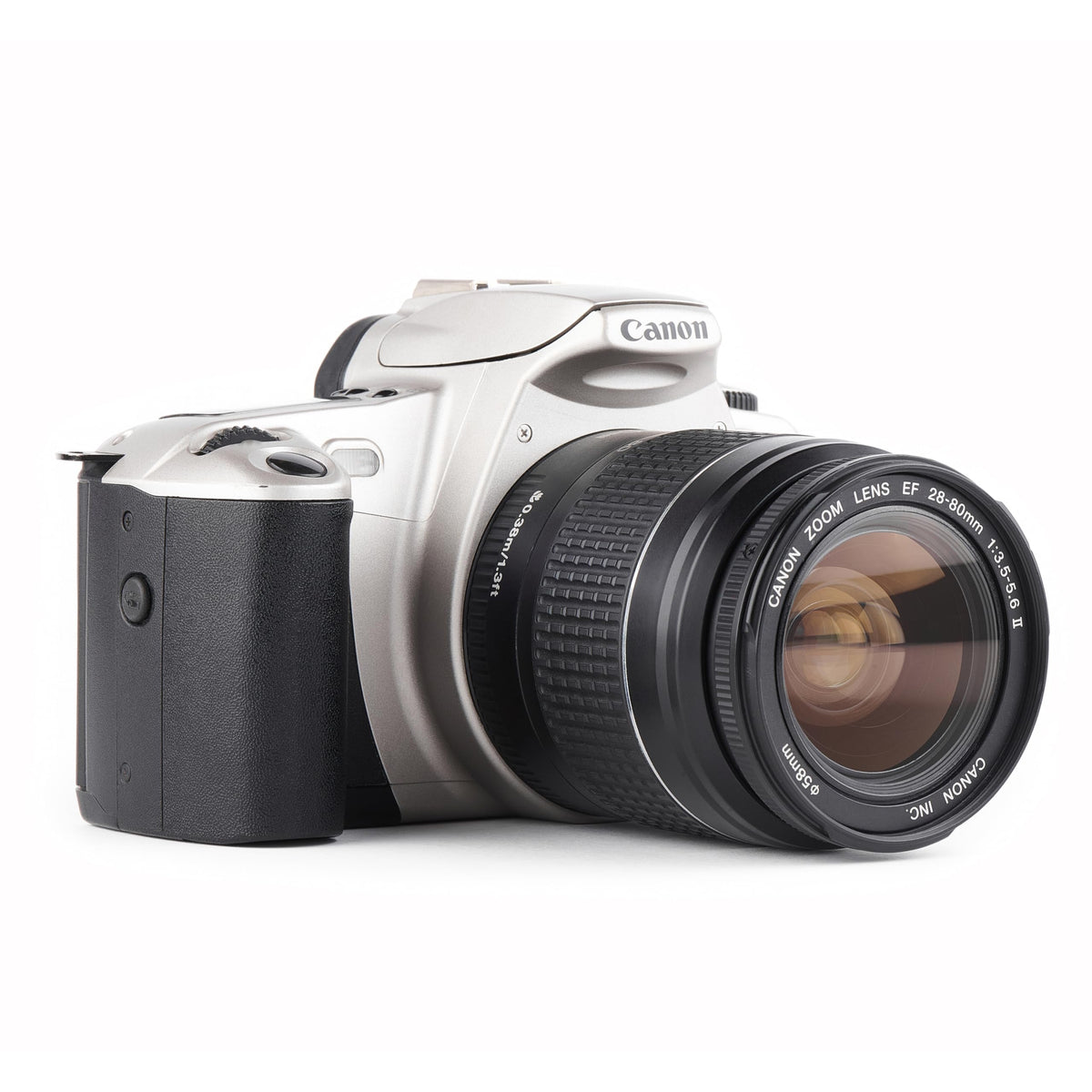 Canon Rebel 2000 with 28-80mm lens enabling versatile everyday shots.