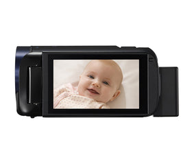 Canon VIXIA HF R600 SD card slot supports expandable storage.