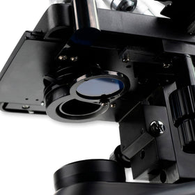 Carson 32mm blue filter reduces glare and boosts image clarity.
