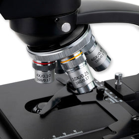 Carson Coaxial focuser with coarse and fine adjustment enables precise focus.