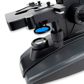 Carson Metal body ensures durable, stable performance during long sessions.