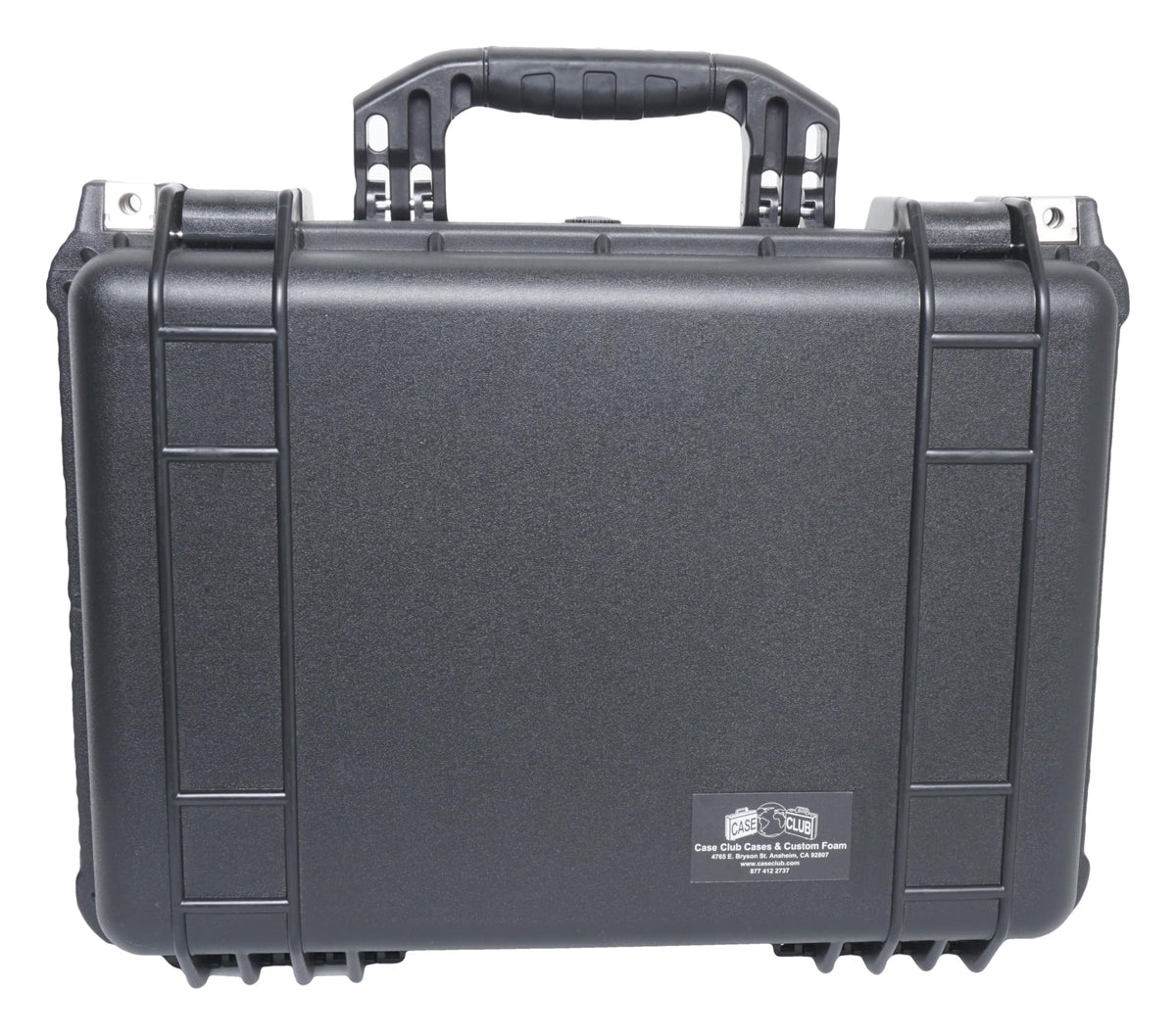 Accessory pocket stores cables for Case Club Starlink kit