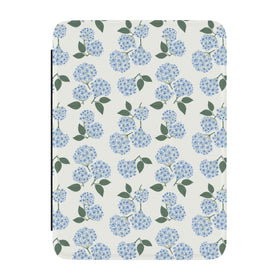 Casely Nantucket Cottage front view showing floral cover and secure fit