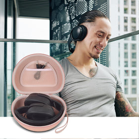 CasMilee pink inner mesh pocket keeps cables and adapters neatly organized