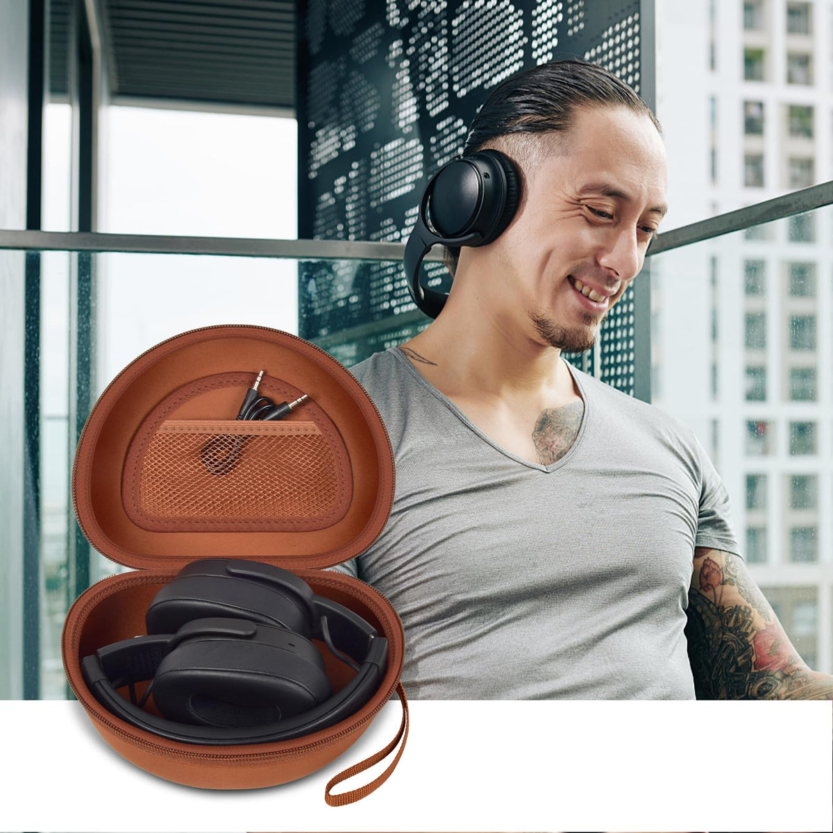 Casmilee headphone case in mahogany finish adds a stylish, premium look.