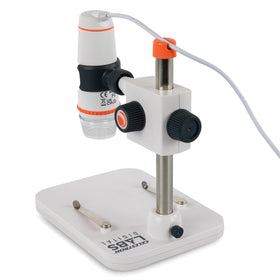 Celestron Labs Digital 5MP supports ¼-20 tripod mounting for stable imaging