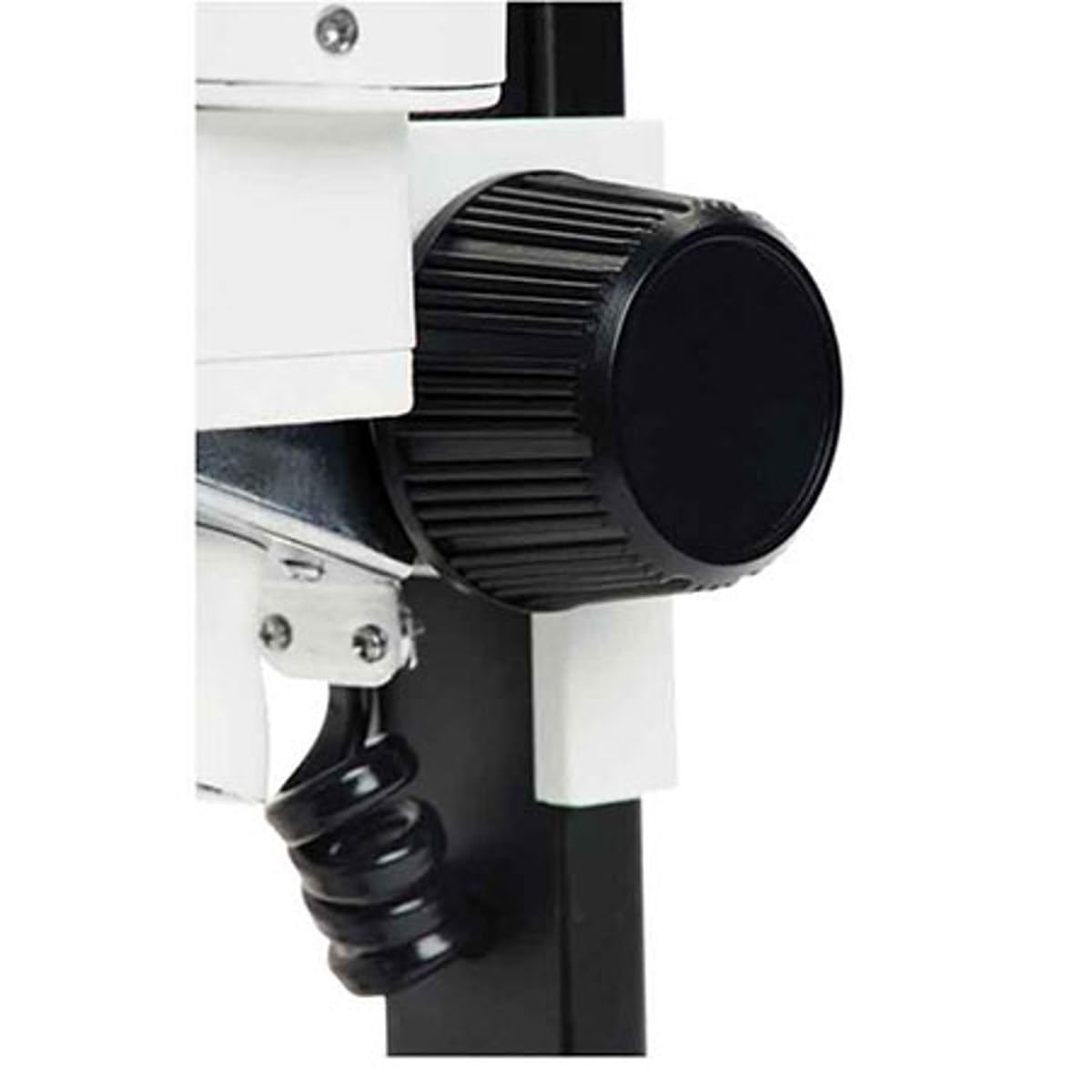 Celestron Labs S20 powered by two AA batteries for portability