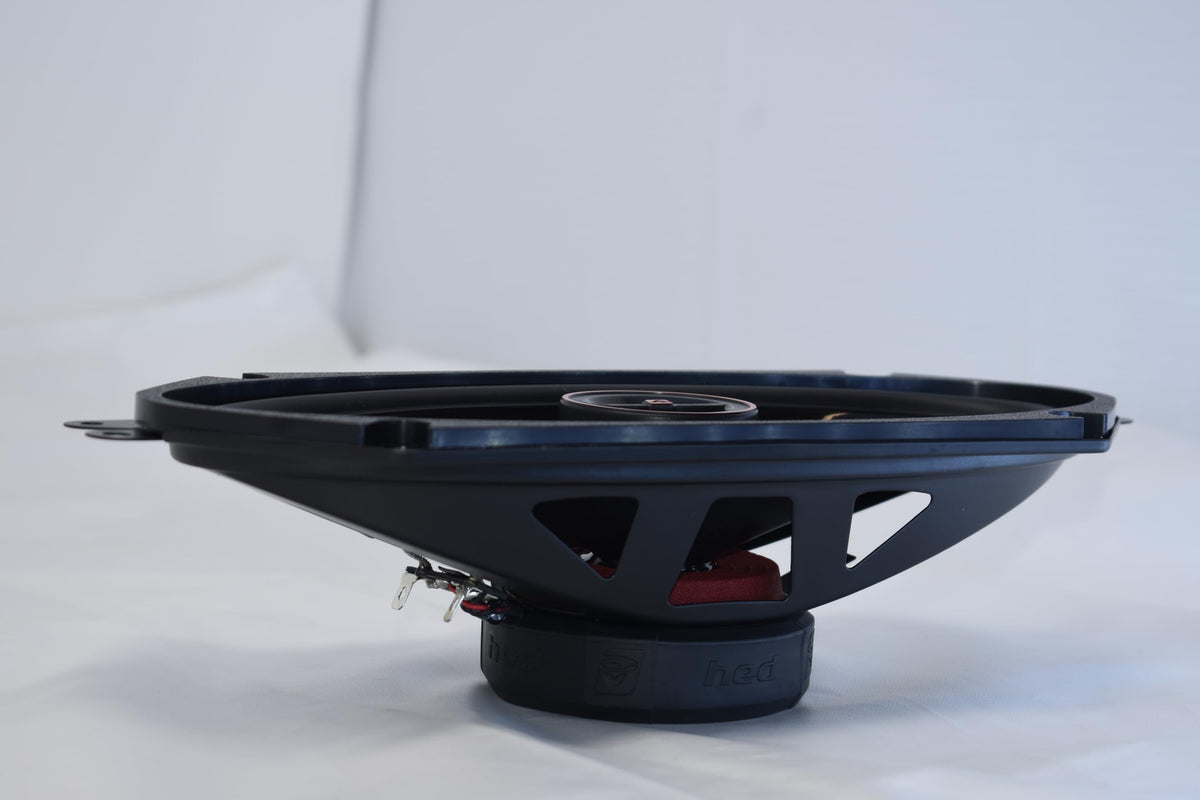CERWIN-VEGA HED vented frame supports cooler, durable operation in vehicles.