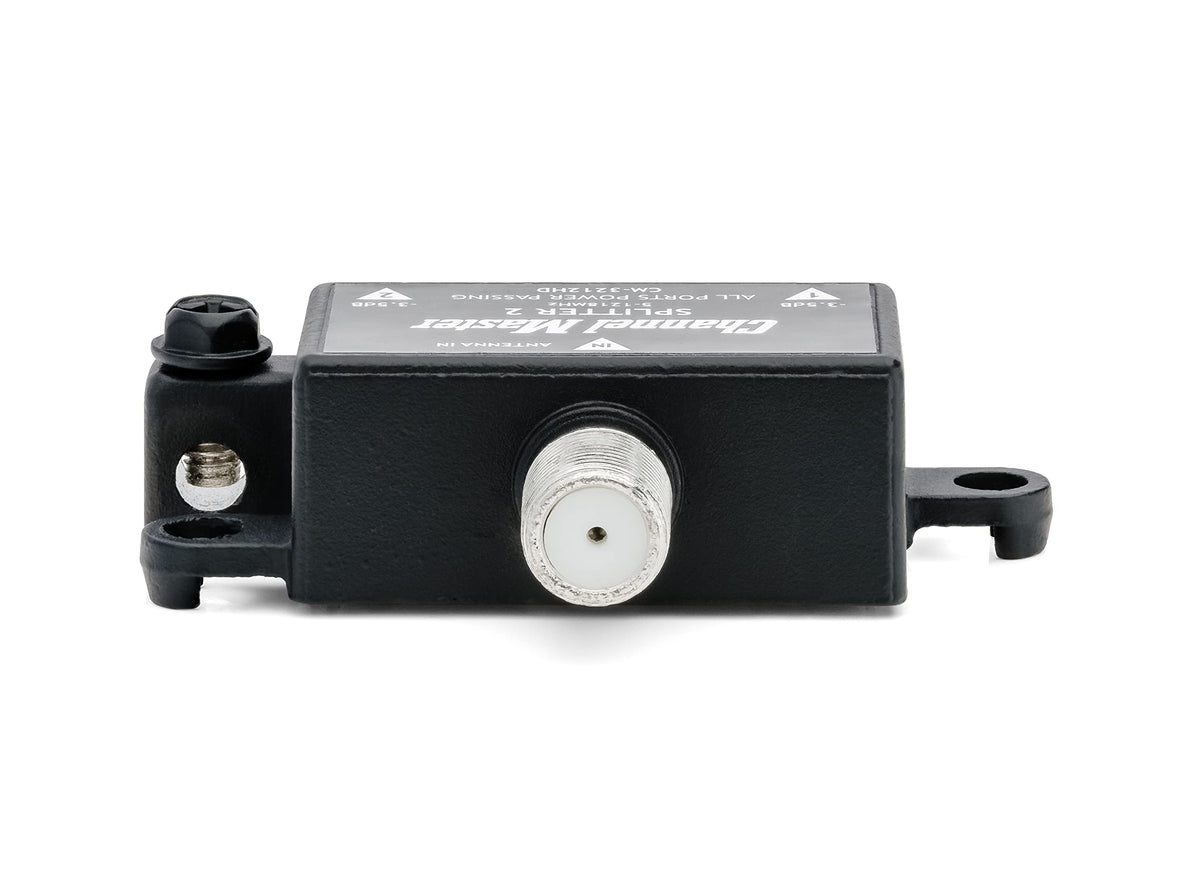 Channel Master Splitter 2 wiring diagram emphasizes two-output signal distribution.
