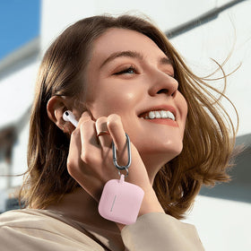 Lightweight, slim profile for easy pocket storage.