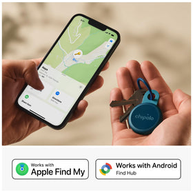 Chipolo LOOP silicone loop attachment detail with secure fastening benefit for keys