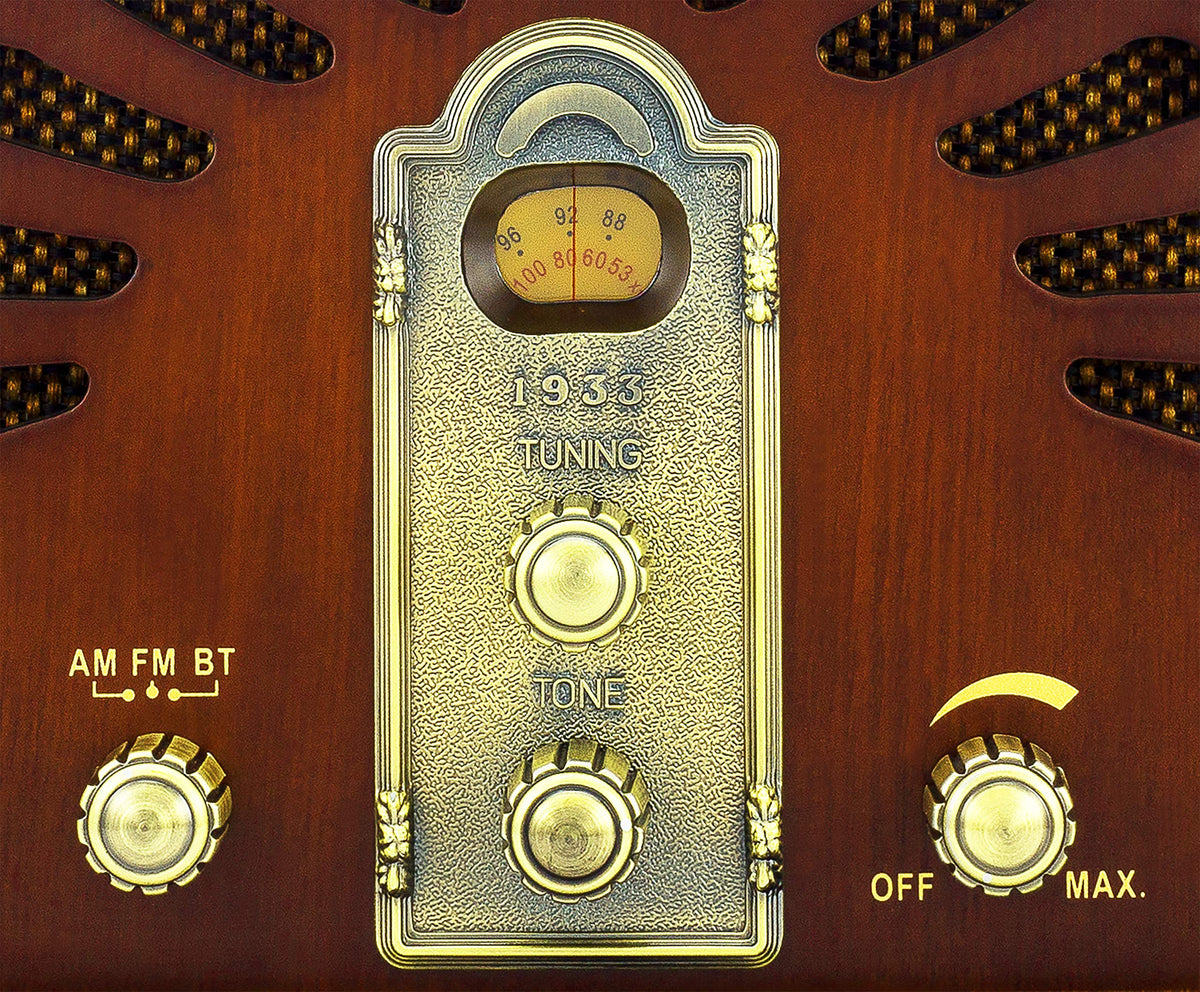 ClearClick VR44 backlight creates warm vintage ambience for evenings.