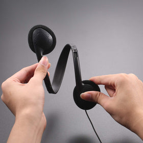 CN-Outlet 4-foot cable detail shows reliable length for classroom devices.