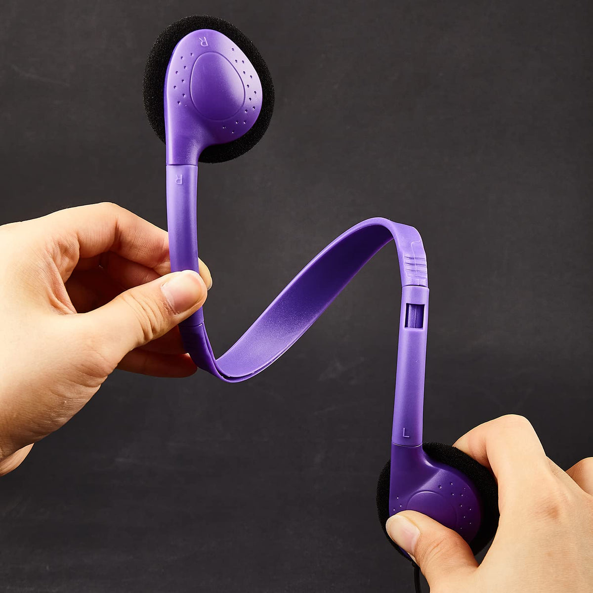 CN-Outlet classroom headphones come in a colorful bulk pack for group activities.